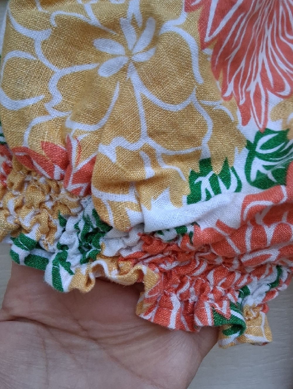 Smocked Puff-Sleeve Mini Dress - Yellow & Coral Floral 100% Linen Sz ( M ) - Picture 8 of 10